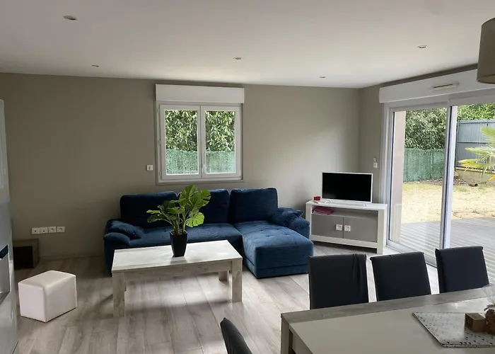 Holiday home Cheveux D'anges A *